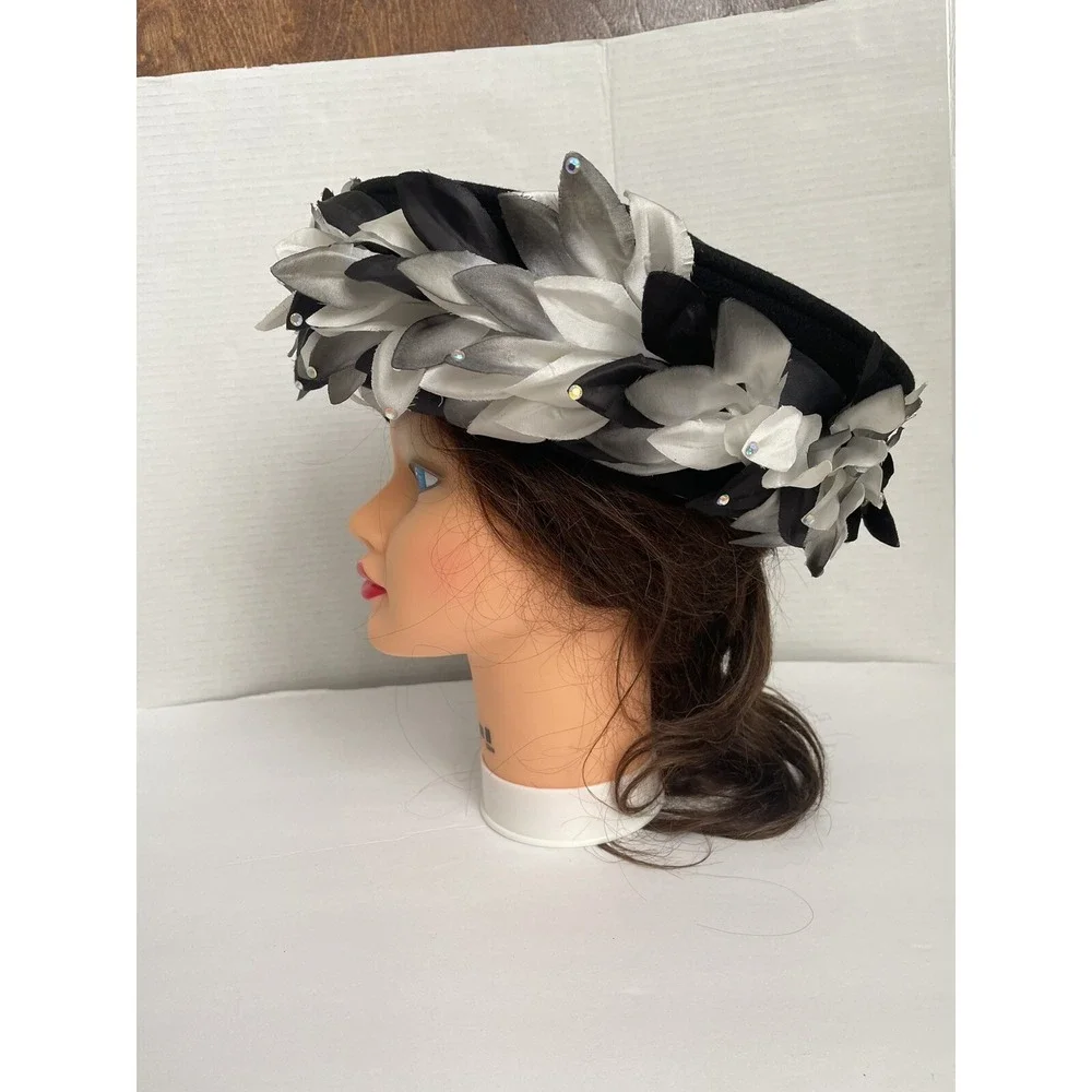 Vintage Wool Hat Black Doeskin Felt Bollman Black w/wreath Theater Costume USA